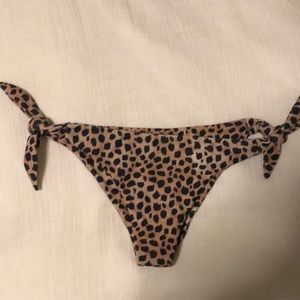 Benoa bottoms. Size large